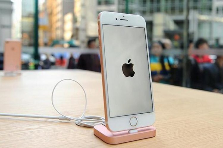 Apple, &Ccedil;in'de iPhone satışlarını y&uuml;zde 225 artırdı