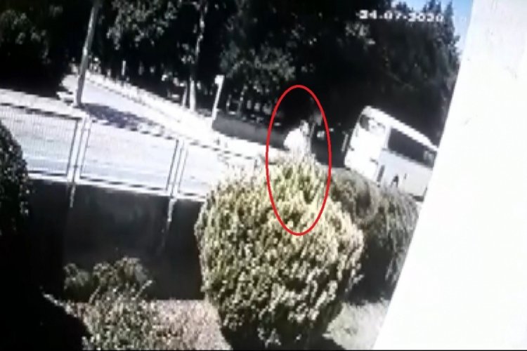 Bursa'da  gen&ccedil; kızların arkasından gidip kabusu yaşattı