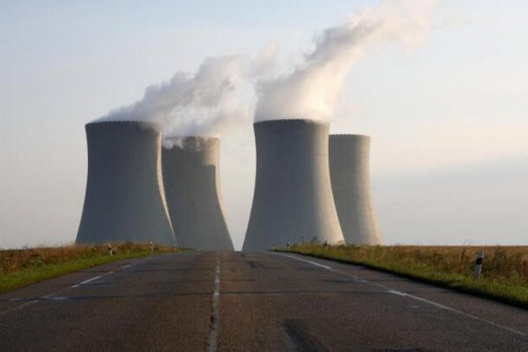 BAE'de elektrik &uuml;reten bir n&uuml;kleer reakt&ouml;r faaliyete ge&ccedil;ti