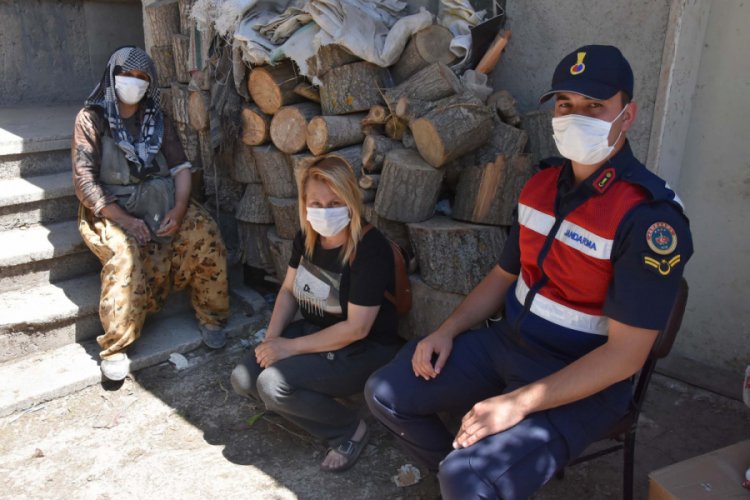 Kendini asan kadını, astsubay kurtardı