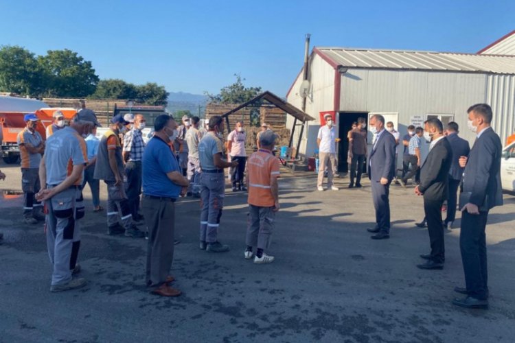 Bursa İneg&ouml;l Belediye Başkanı Taban mesaiye temizlik işleri personeliyle başladı