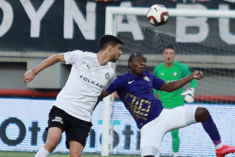 Altaylı Cenk &Ouml;zkacar, Lille yolunda