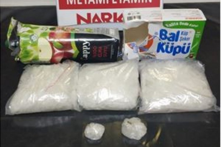 Uyuşturucuyu meyve suyu kutusuna gizlediler!