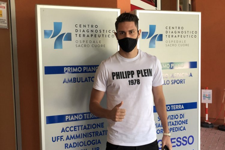 Hellas Verona, Mert &Ccedil;etin'i a&ccedil;ıkladı