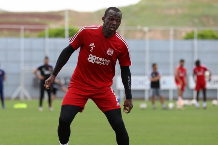 Arouna Kone, Sivasspor ile yeniden anlaştı