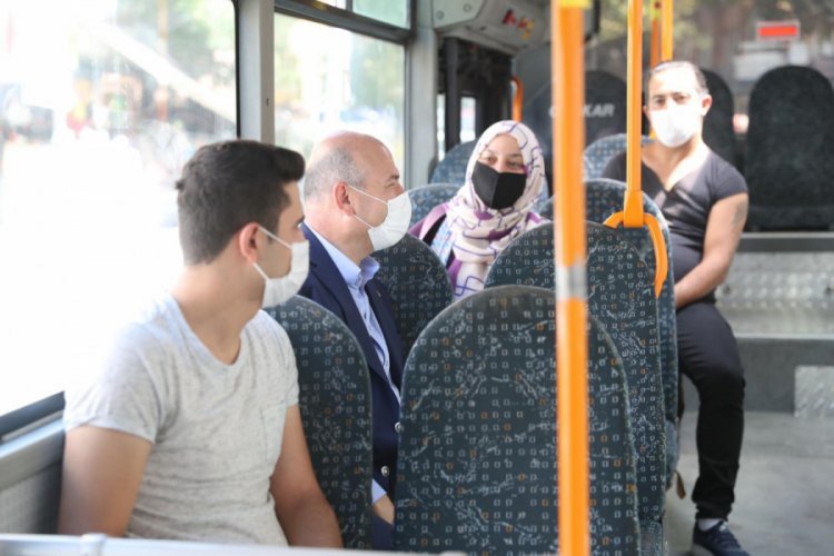 Soylu, halk otob&uuml;s&uuml;ne binerek vatandaşları Kovid-19'a karşı uyardı
