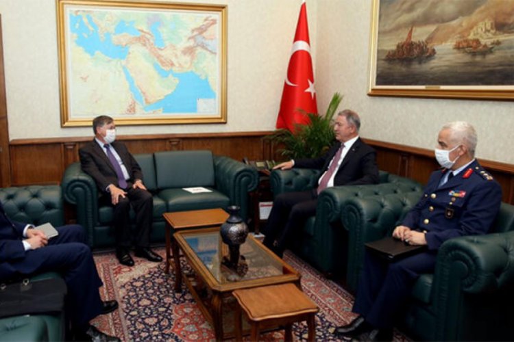 Bakan Akar, ABD Ankara B&uuml;y&uuml;kel&ccedil;isi ile g&ouml;r&uuml;şt&uuml;