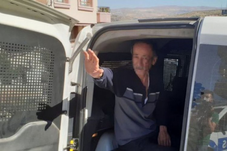 Karısının parmağını ısırarak koparttı