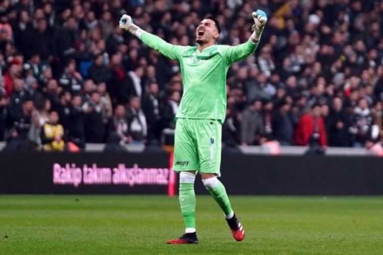 Başarılı kaleci Uğurcan &Ccedil;akır, Sheffield United yolunda