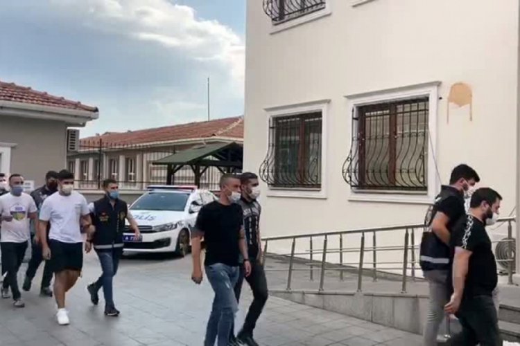 D&uuml;ğ&uuml;n konvoyu magandaları yakalandı