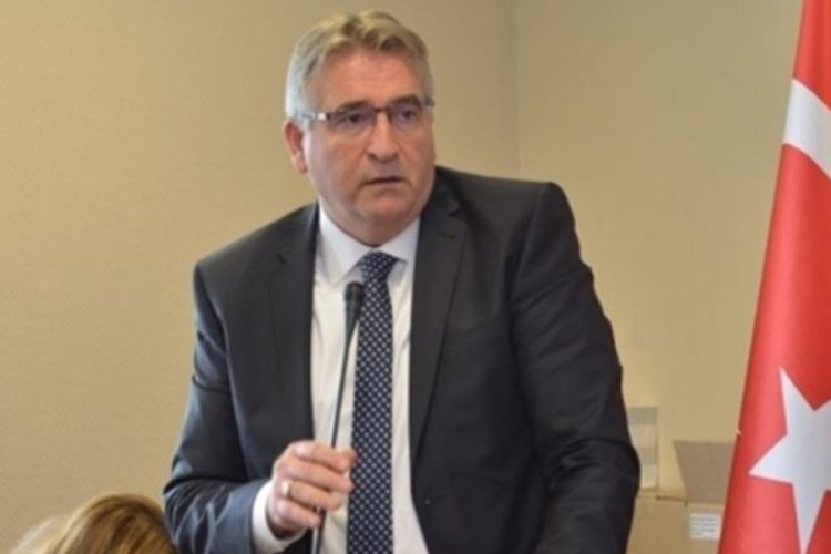 CHP'li eski &Ccedil;atalca Belediye Başkanı Cem Kara hayatını kaybetti