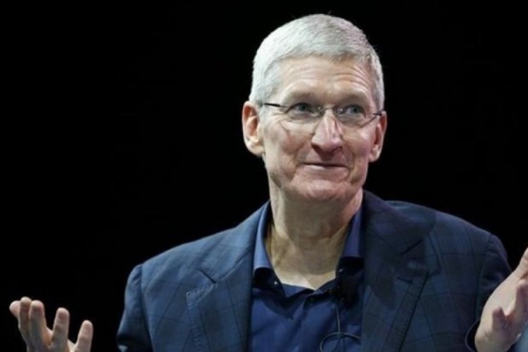 Apple'ın CEO'su Tim Cook, dolar milyarderleri kul&uuml;b&uuml;n&uuml;n yeni &uuml;yesi oldu