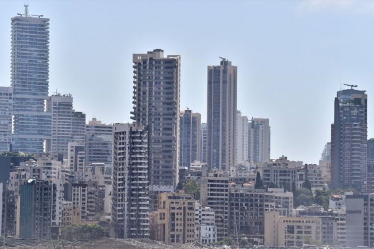 L&uuml;bnan Y&uuml;ksek Afet Konseyi Başkanı: Beyrut'taki patlamada 8 bin bina hasar g&ouml;rd&uuml;