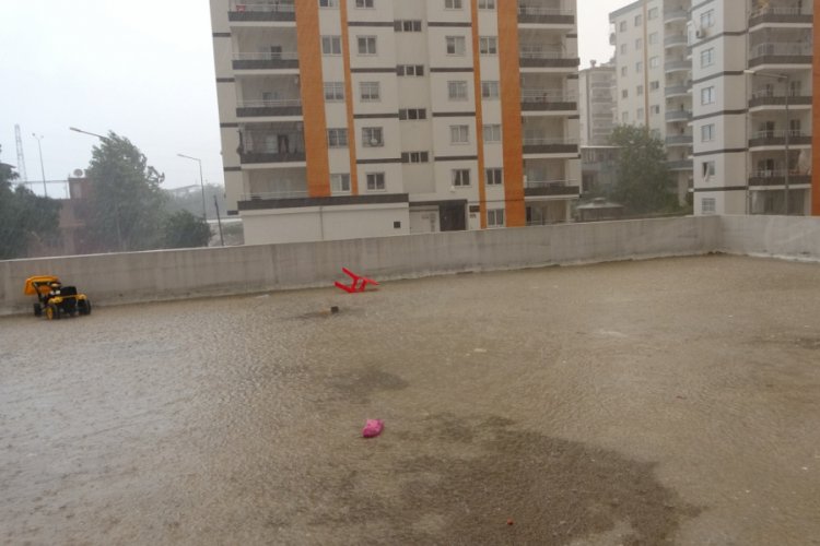 Dakikalar i&ccedil;inde hayat fel&ccedil; oldu