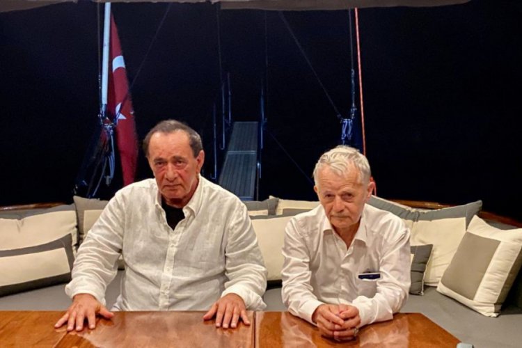 Kırım'ın Efsanevi lideri Mustafa Kırımoğlu, Alaattin &Ccedil;akıcı'yı ziyaret etti!