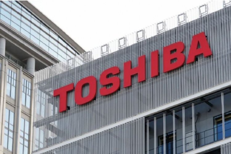 Toshiba 4 yıldır ilk kez faaliyet zararı a&ccedil;ıkladı