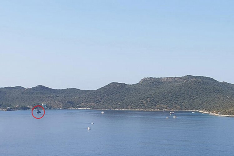 T&uuml;rk fırkateyni yeniden Kaş'ta
