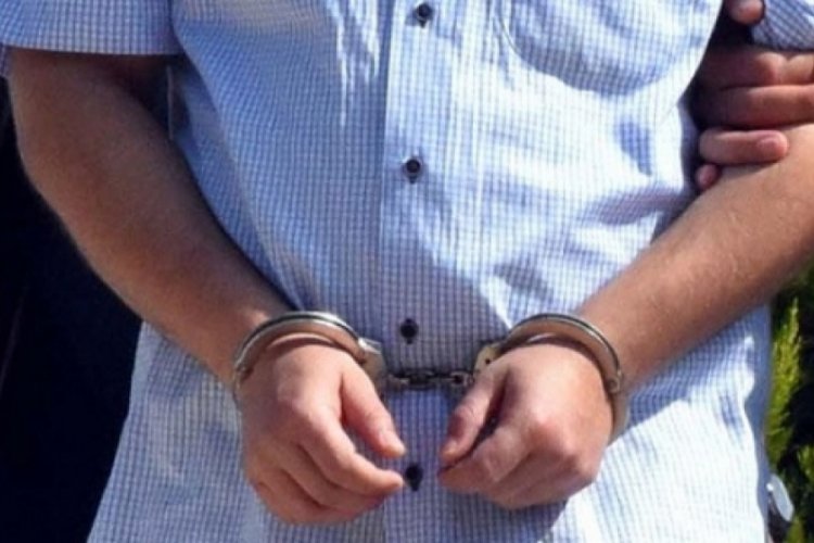 FET&Ouml; ş&uuml;phelisi eski akademisyen tutuklandı