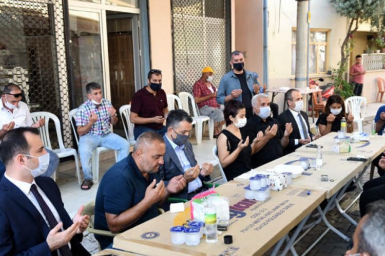 Bakan Pakdemirli'den AK Parti Kiraz il&ccedil;e başkanına taziye ziyareti