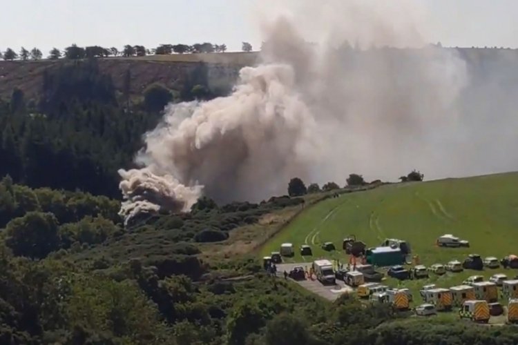 İsko&ccedil;ya'da yolcu treni raydan &ccedil;ıktı