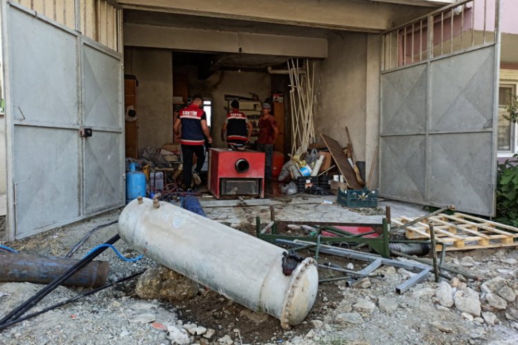 Sakarya'da yakıt tankı alev aldı
