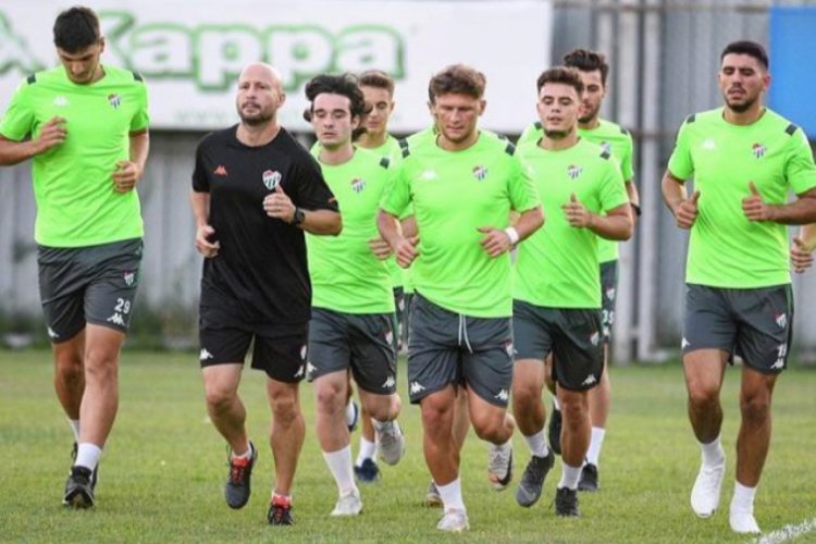 Bursaspor 11 eksikle sahaya indi