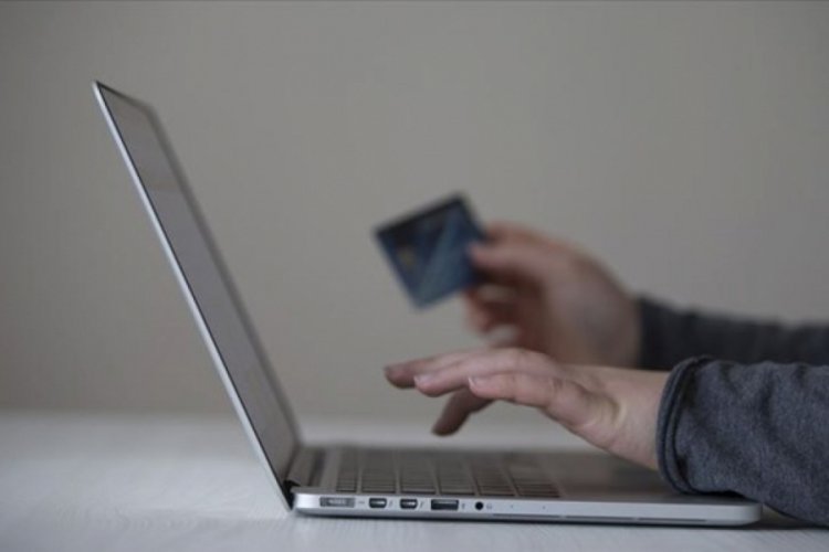 Elektronik ticarette g&uuml;ven damgasına ilişkin "fahiş fiyat" d&uuml;zenlemesi