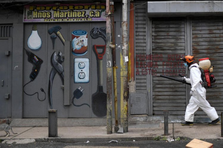 Maduro'nun yardımcısı koronavir&uuml;se yakalandı