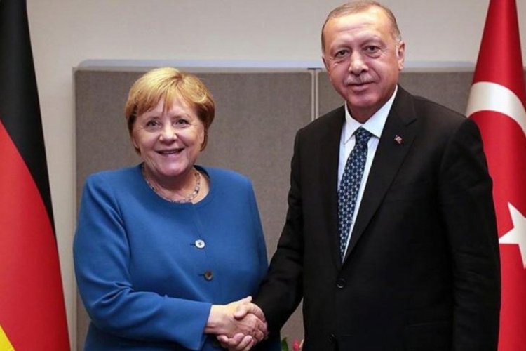Cumhurbaşkanı Erdoğan, Merkel ile g&ouml;r&uuml;şt&uuml;