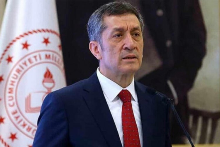 Bakan Sel&ccedil;uk'tan eğitim i&ccedil;in Covid-19 ile m&uuml;cadele &ccedil;ağrısı