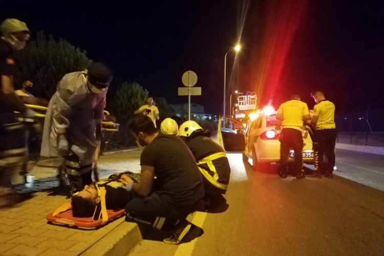 Kaldırıma &ccedil;ıkan motosikletten d&uuml;şen 1 kişi hayatını kaybetti