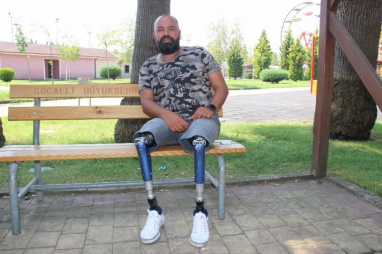 Depremde 2 bacağını kaybetti, azmi ile herkese umut oluyor