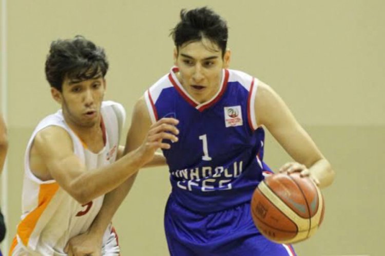 Efesli &Ouml;mercan İlyasoğlu, Frutti Extra Bursaspor'da