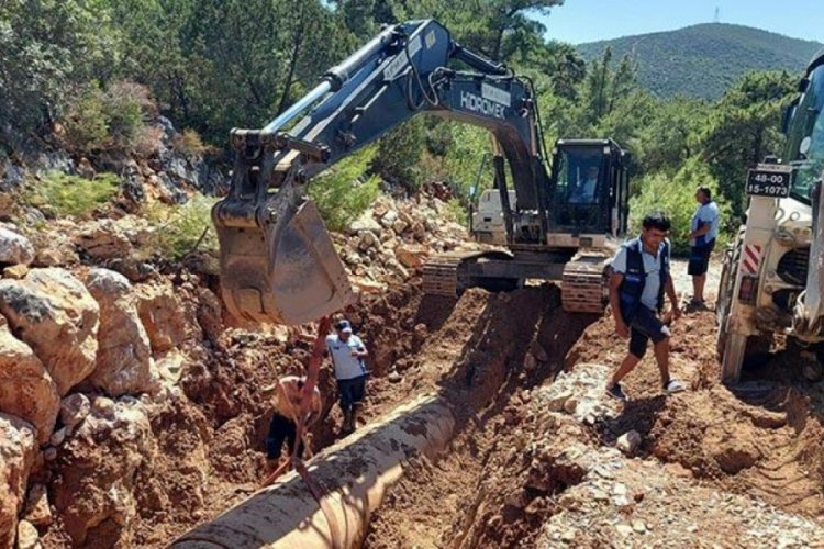36 saatlik su kesintisine vatandaşlardan tepki