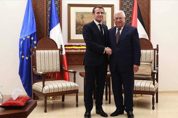 Fransa Cumhurbaşkanı Macron Filistin Devlet Başkanı Abbas'ı Paris'e davet etti