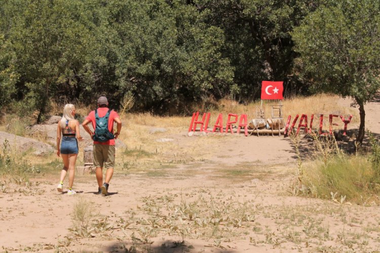 Ihlara Vadisi'nde turist yoğunluğu