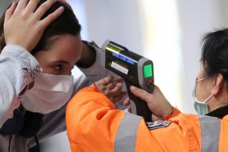 Sabah yapılan ateş &ouml;l&ccedil;&uuml;mleri Covid-19 vakalarının yarısını ka&ccedil;ırıyor