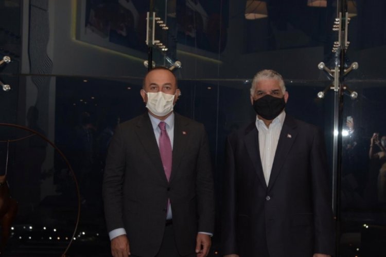 Bakan &Ccedil;avuşoğlu, eski Dominik Cumhuriyeti Dışişleri Bakanı Vargas'la g&ouml;r&uuml;şt&uuml;