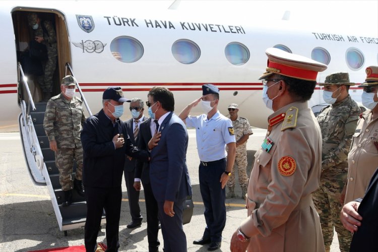 Milli Savunma Bakanı Akar ve Genelkurmay Başkanı G&uuml;ler Libya'da