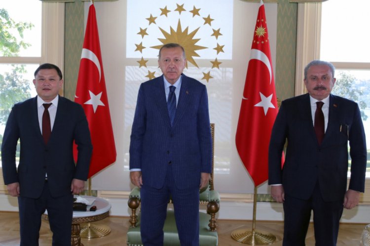 Cumhurbaşkanı Erdoğan, Kırgızistan Meclis Başkanı Cumabekov'u kabul etti