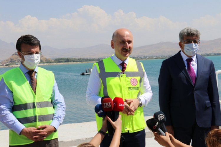 Bakan Karaismailoğlu: "Van b&ouml;lgesinde 9 milyar TL civarında proje yapıldı"