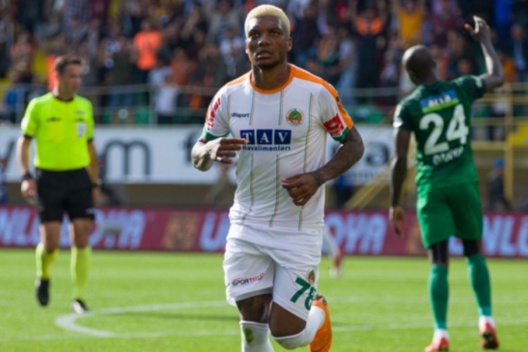 Junior Fernandes, Al İttihad Kalba yolunda