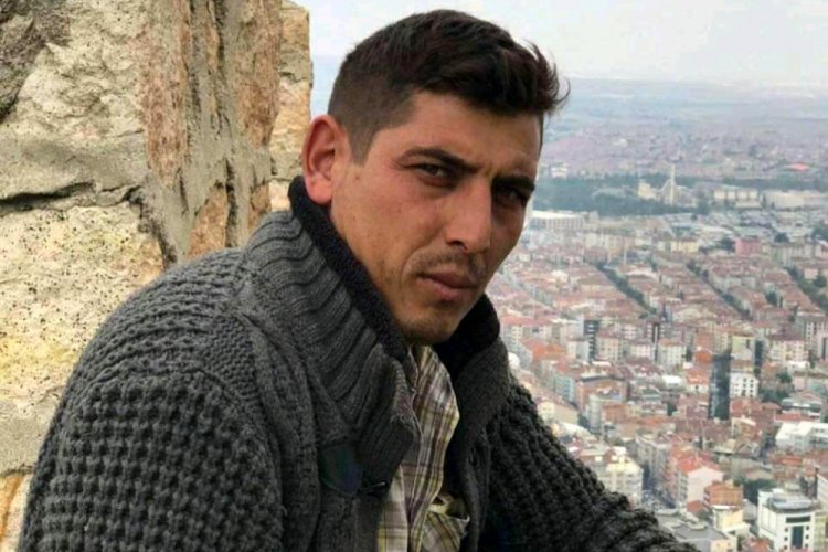 Kavgayı ayırmaya &ccedil;alışırken &ouml;ld&uuml;r&uuml;ld&uuml;