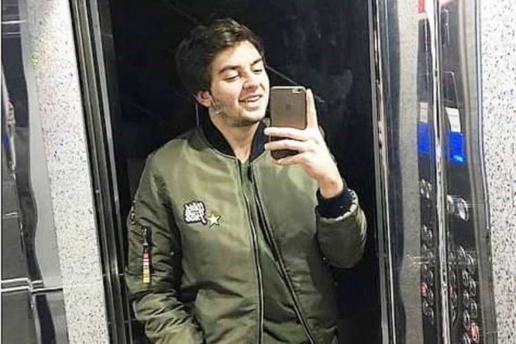 Otomobille &ccedil;arpışan motosiklet s&uuml;r&uuml;c&uuml;s&uuml; hayatını kaybetti