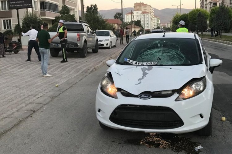 Konya'da otomobilin &ccedil;arptığı yaya hayatını kaybetti