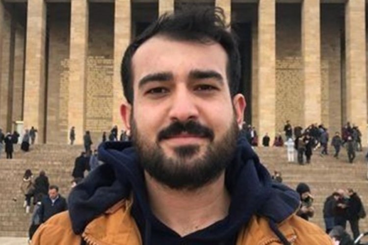 Babasını corona vir&uuml;sten kaybeden doktor: O maskeyi istediğiniz yere takabilirsiniz