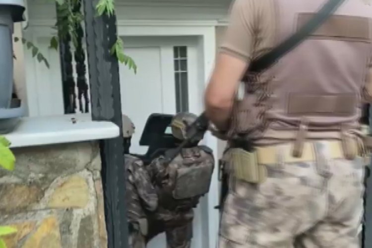 Belediye otoparklarından &ccedil;ıkar sağlamaya &ccedil;alışan &ccedil;eteye operasyon