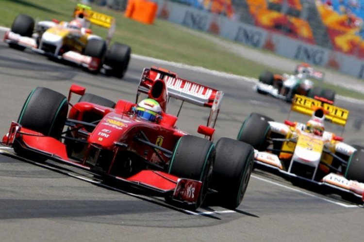 Formula 1, 9 yıl aradan sonra 'seyircili' olarak T&uuml;rkiye'de