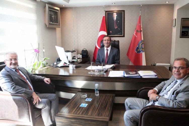 Bursa Nil&uuml;fer Belediye Başkanı Erdem'den Arslan'a 'hayırlı olsun' ziyareti
