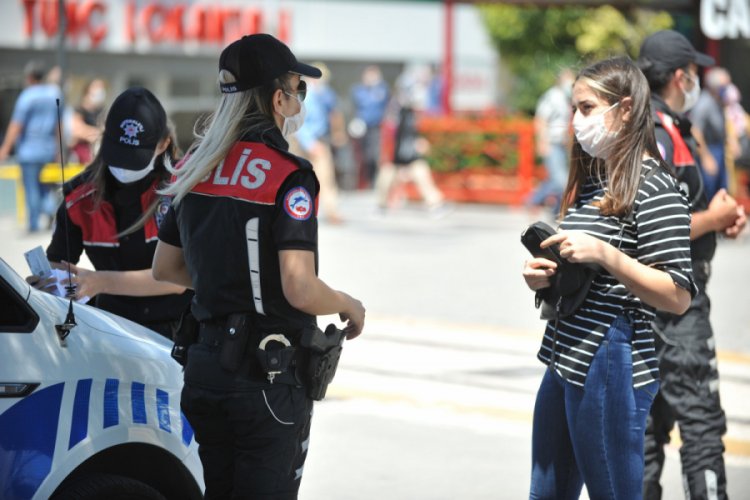 İ&ccedil;işleri Bakanlığı'ndan 81 il valiliğine koronavir&uuml;s genelgesi